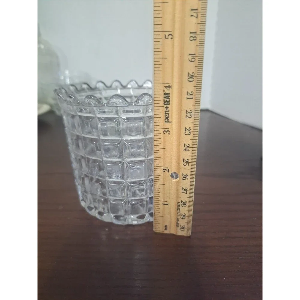 Vintage Waffle Block Clear Glass Vase With Scalloped Edge
